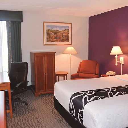 La Quinta Inn By Wyndham Binghamton - Johnson City Eksteriør billede