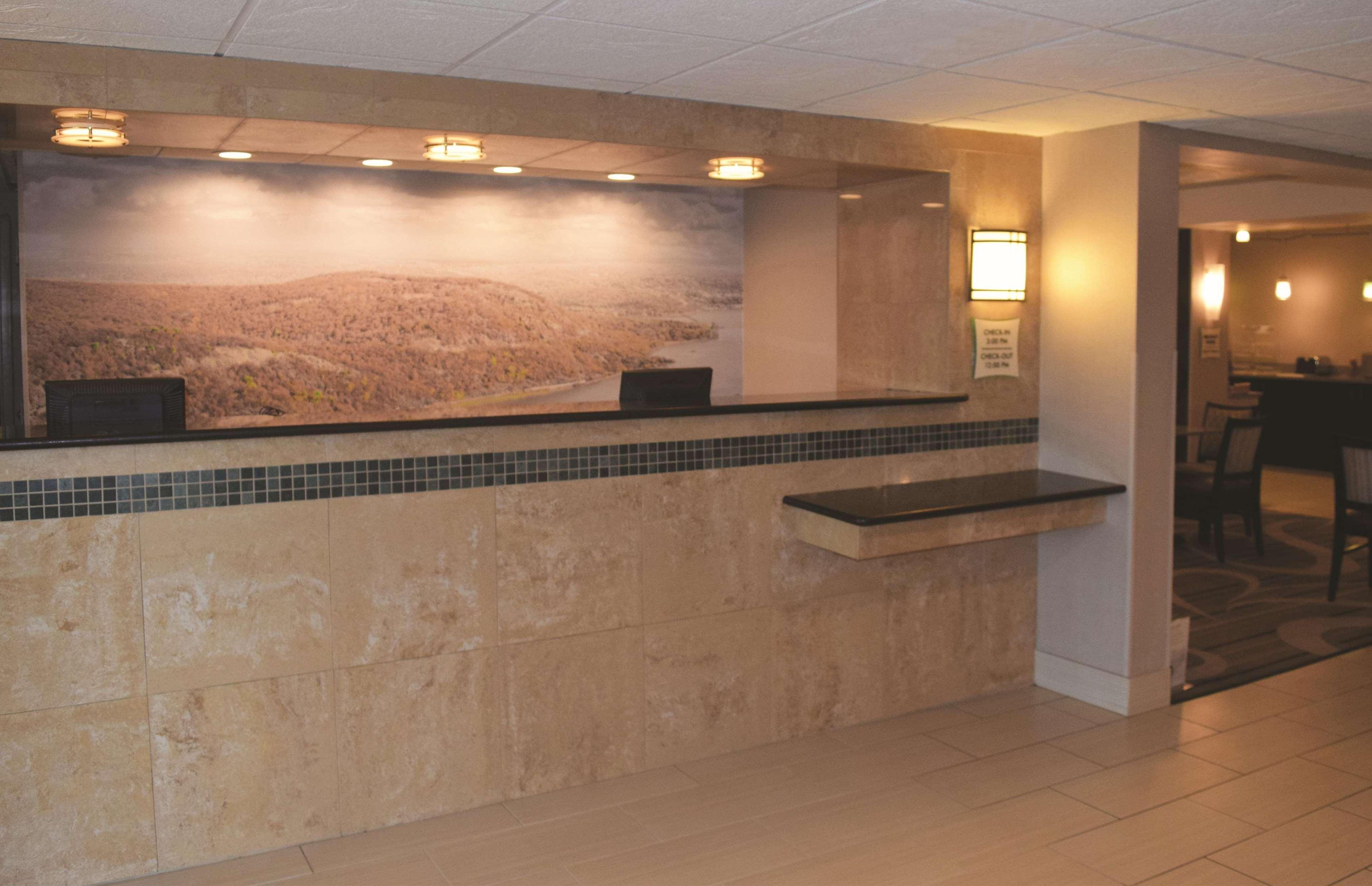 La Quinta Inn By Wyndham Binghamton - Johnson City Eksteriør billede